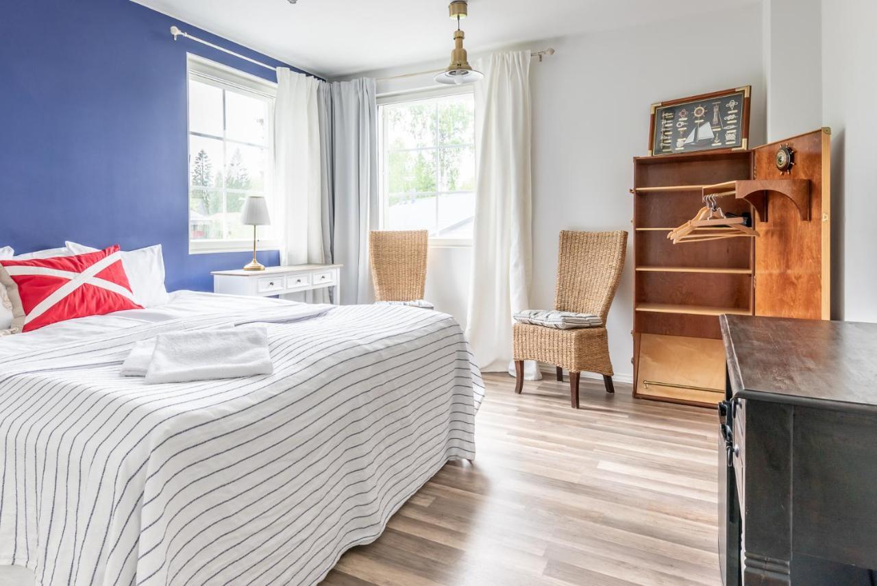 וואנטאה Villa Jokivarsi Bed & Breakfast מראה חיצוני תמונה
