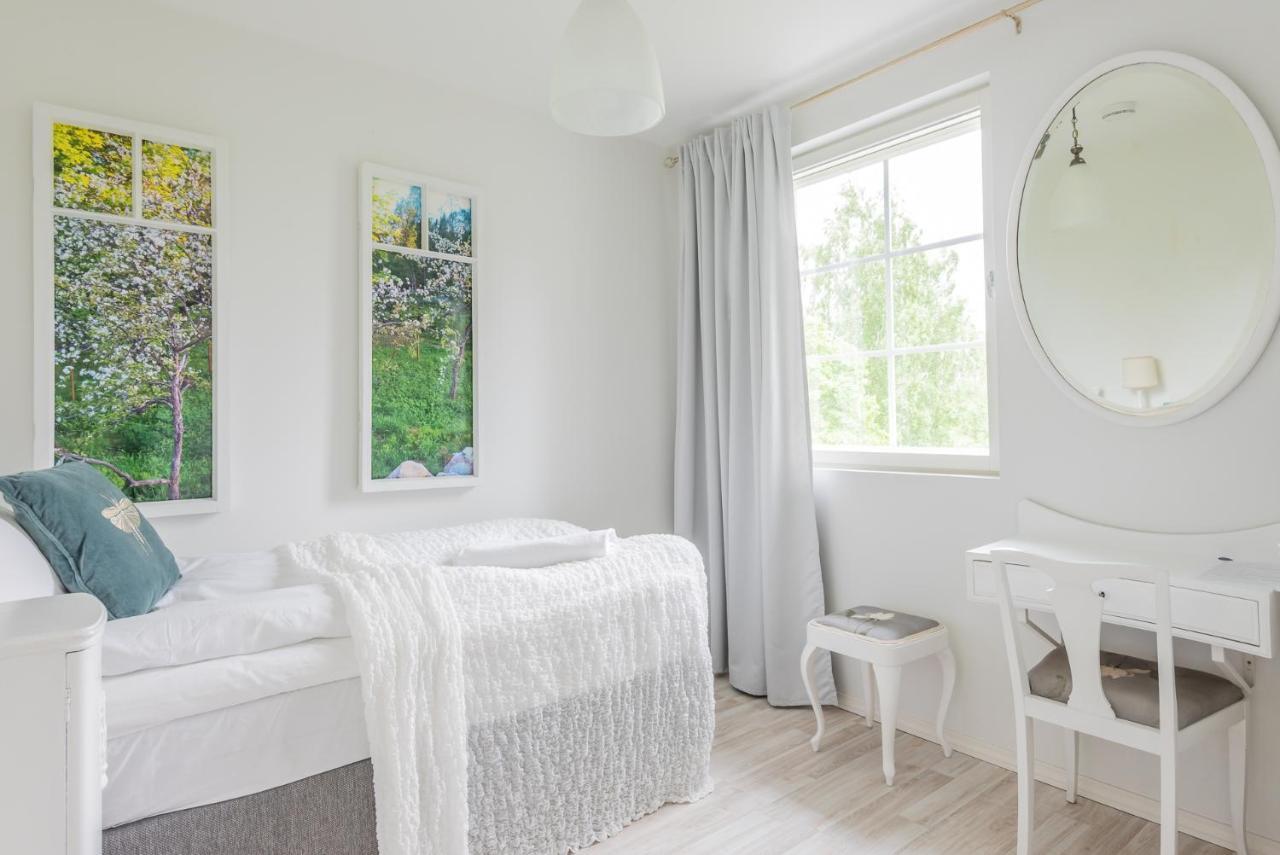 וואנטאה Villa Jokivarsi Bed & Breakfast מראה חיצוני תמונה
