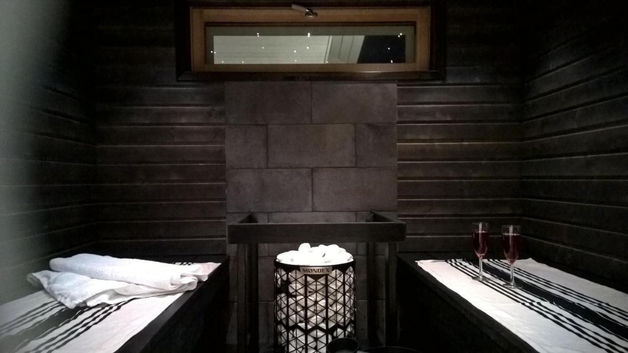 וואנטאה Villa Jokivarsi Bed & Breakfast מראה חיצוני תמונה